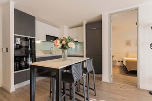 Dining - Luxury 2BR Suite | Providencia Prime City Views (Providencia)