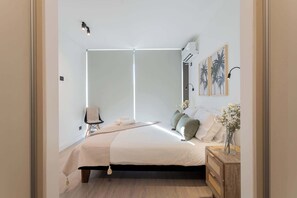 1 bedroom, iron/ironing board, WiFi, bed sheets - Spacious Retreat 1BE 1BA Prime Location (Las Condes)