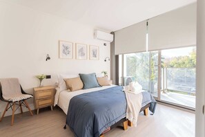 1 chambre, fer et planche à repasser, Wi-Fi, draps fournis