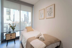 2 bedrooms, iron/ironing board, WiFi, bed sheets