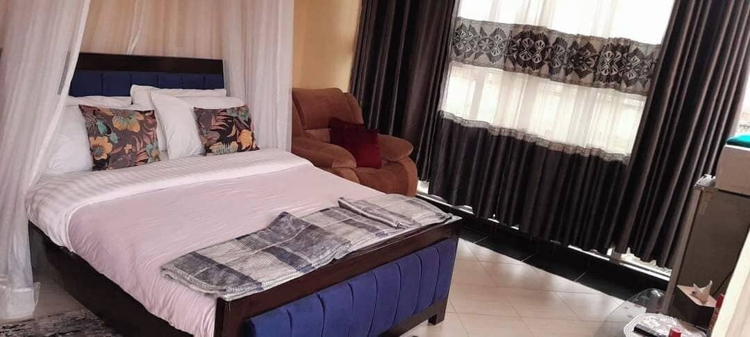 Comfort Room, City View | Free WiFi