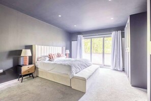 3 室のベッドルーム、アイロン / アイロン台、旅行用ベビーベッド、WiFi