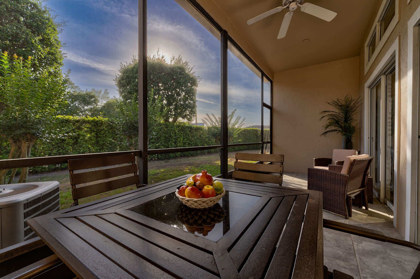 Outdoor dining