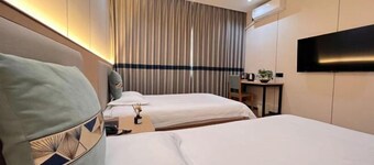 Minzu Building Express Hotel (Zhengzhou Zijing Shandong Street Subway Station)