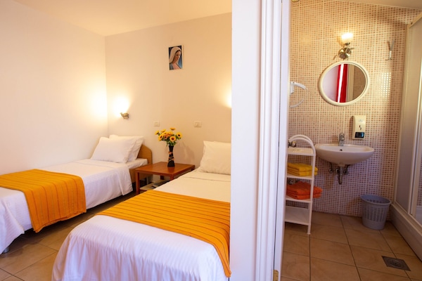 Classic Double Room, Balcony