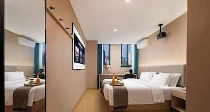 Yuejia Hotel (Xuancheng Jingtingshan Branch)