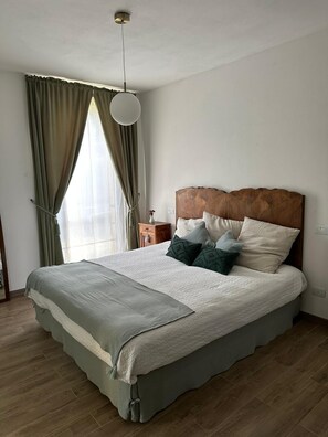 2 Schlafzimmer, Bügeleisen/Bügelbrett, kostenloses WLAN, Bettwäsche