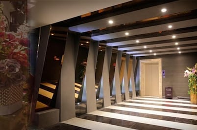 Korla Xin Lv Super 8 Hotel