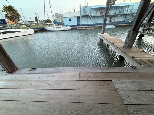 Fisherman's paradise! Almost always rented with deep water boat access!