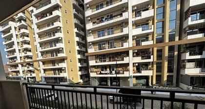 Spacious 3-bedroom apartment with AC, WiFi in wonderful Zirakpur