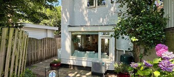 Lovely vacation home with sunny terrace in the artists' village of Bergen!