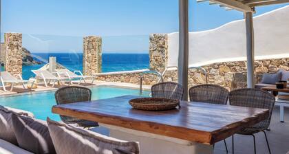 Mykonist Merchia Beach Villas & Suites