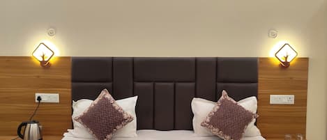 Habitación doble superior, Aire acondicionado | 1 dormitorio, escritorio, espacio para trabajar con un portátil