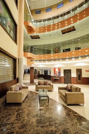 Lobby sitting area - The Altruist Katra Hotel (Katra)