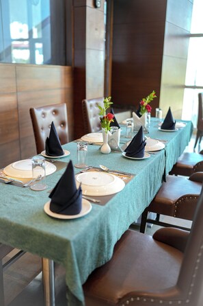 Restaurant - The Altruist Katra Hotel (Katra)