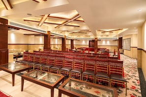 Banquet hall - The Altruist Katra Hotel (Katra)