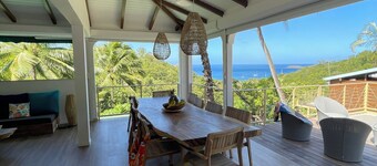 10 min from Malendure beach new apartment with sea view and private pool