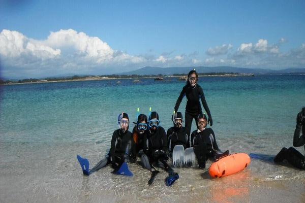 Una playa cerca