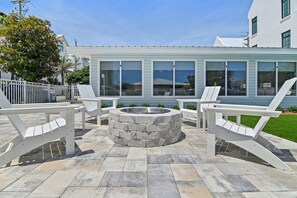 Terrace/patio - Newly Renovated Home Located Directly On 30A Just 210 Feet From Beach Access! (Santa Rosa Beach)