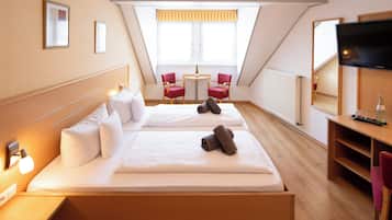 In-room safe, desk, laptop workspace, free WiFi