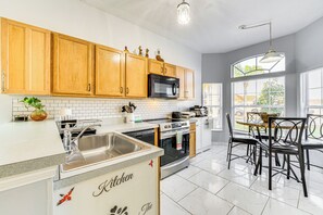 Nhà (3 Bedrooms) | Nội thất
