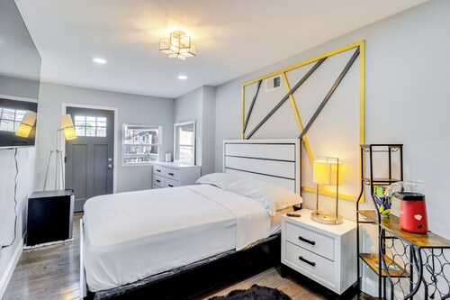 Newly Renovated Abode w/ Patio in Baltimore!