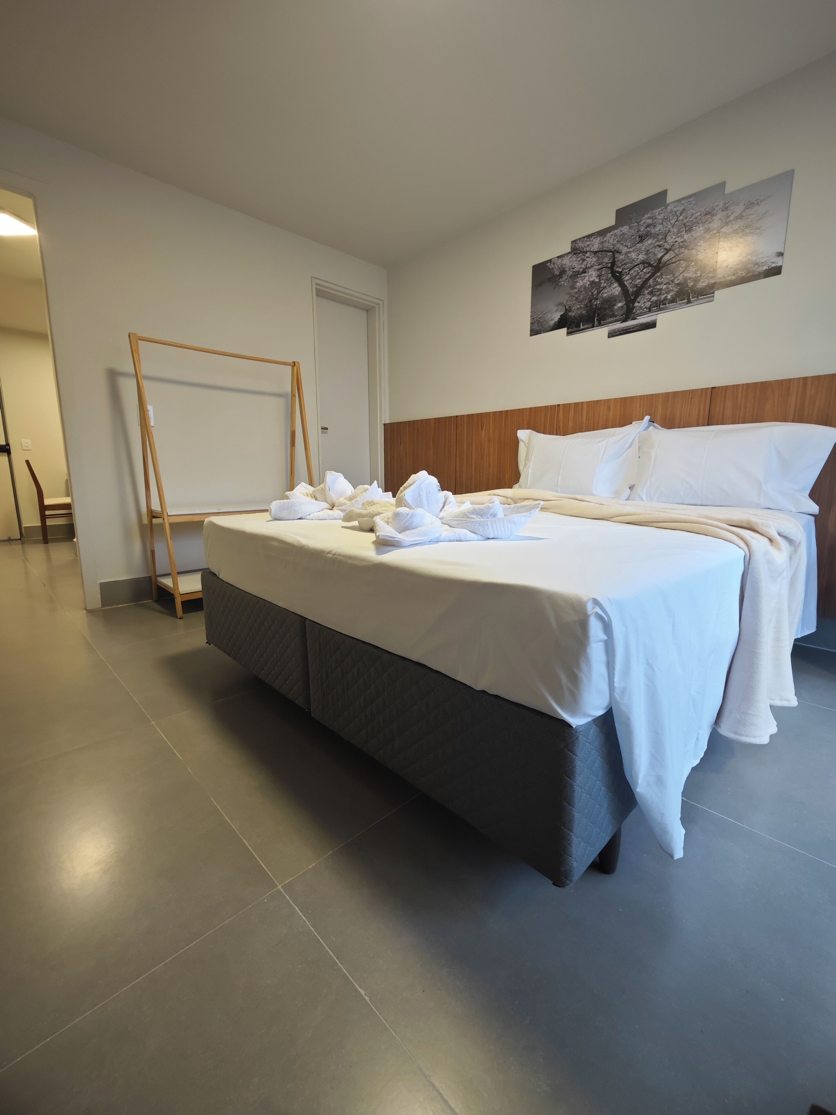 Apartment | Free WiFi, bed sheets