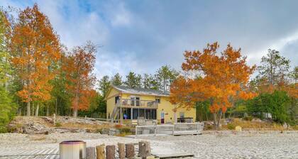 Breathtaking Sunsets: Lake Huron Beachfront Escape