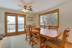 Mökki (3 Bedrooms) | Sisätilat