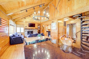 Apartment (4 Bedrooms) | Innenbereich