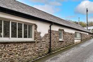 Exterior - The Old Store (Portloe)