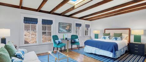 Fer et planche à repasser, Wi-Fi gratuit, draps fournis