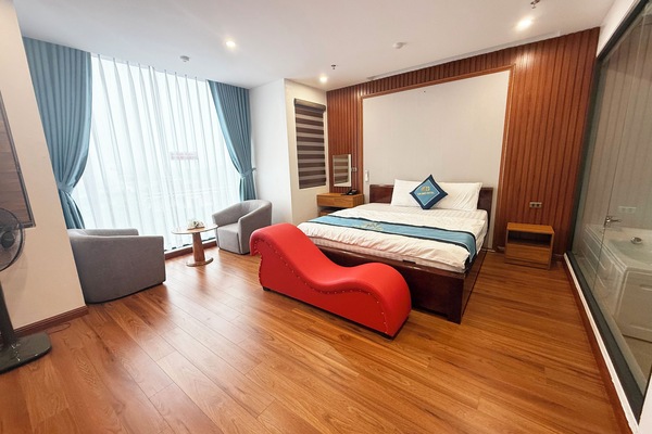Luxury Double Room Single Use, City View | Premium bedding, memory foam beds, in-room safe, desk