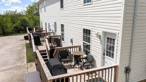 Outdoor dining - 4 Apartments, 10BR - Two and a Half Miles to Ark! (Williamstown)
