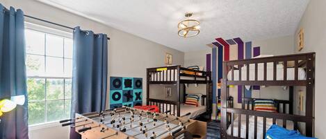 3 Schlafzimmer, Bügeleisen/Bügelbrett, WLAN, Bettwäsche