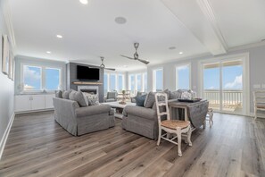 Smart TV - Freedom  Point: A New Chapter in Oceanfront Luxury (Garden City Beach)