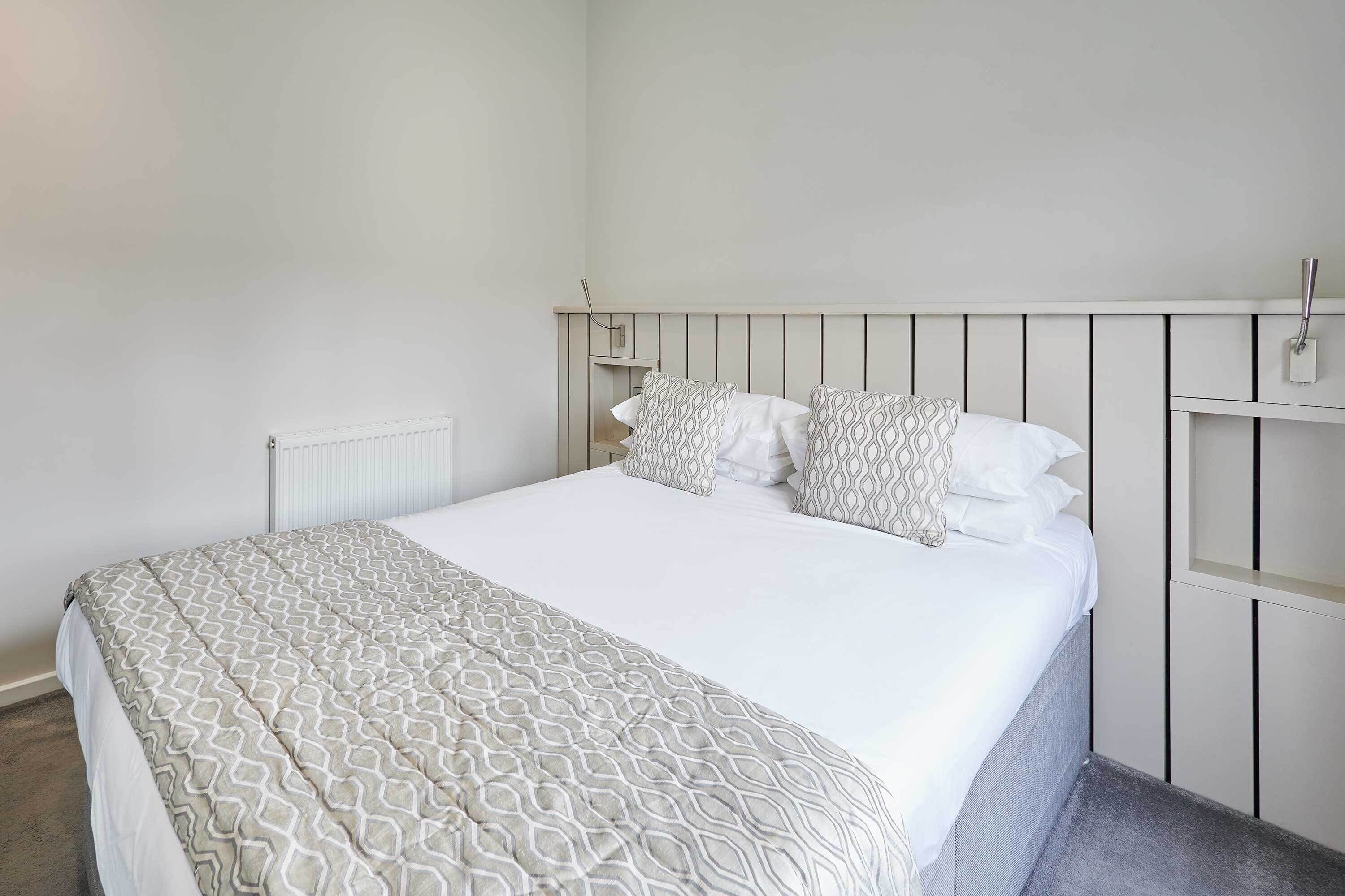 3 chambres, lit parapluie, Wi-Fi, draps fournis