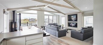 Host & Stay | River Tees Lodge