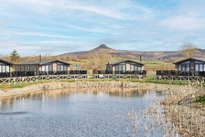 Property grounds - Host & Stay | The Riverside Lodge (Great Ayton)