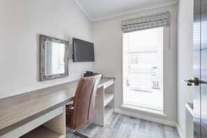 Interior - Host & Stay | Transporter Lodge (Great Ayton)