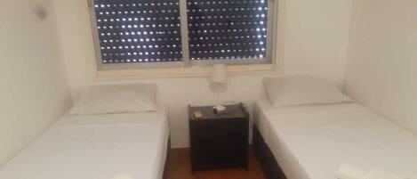 2 habitaciones y ropa de cama