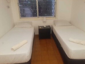 2 chambres, draps fournis