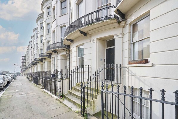Exterior - Host & Stay | Brunswick Place Apartment (Brighton and Hove)