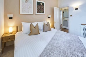 1 Schlafzimmer, Schreibtisch, Bügeleisen/Bügelbrett, WLAN