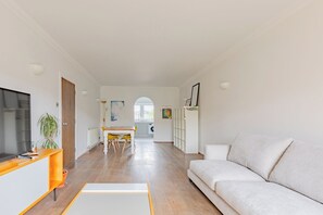 Télévision, espaces bureaux