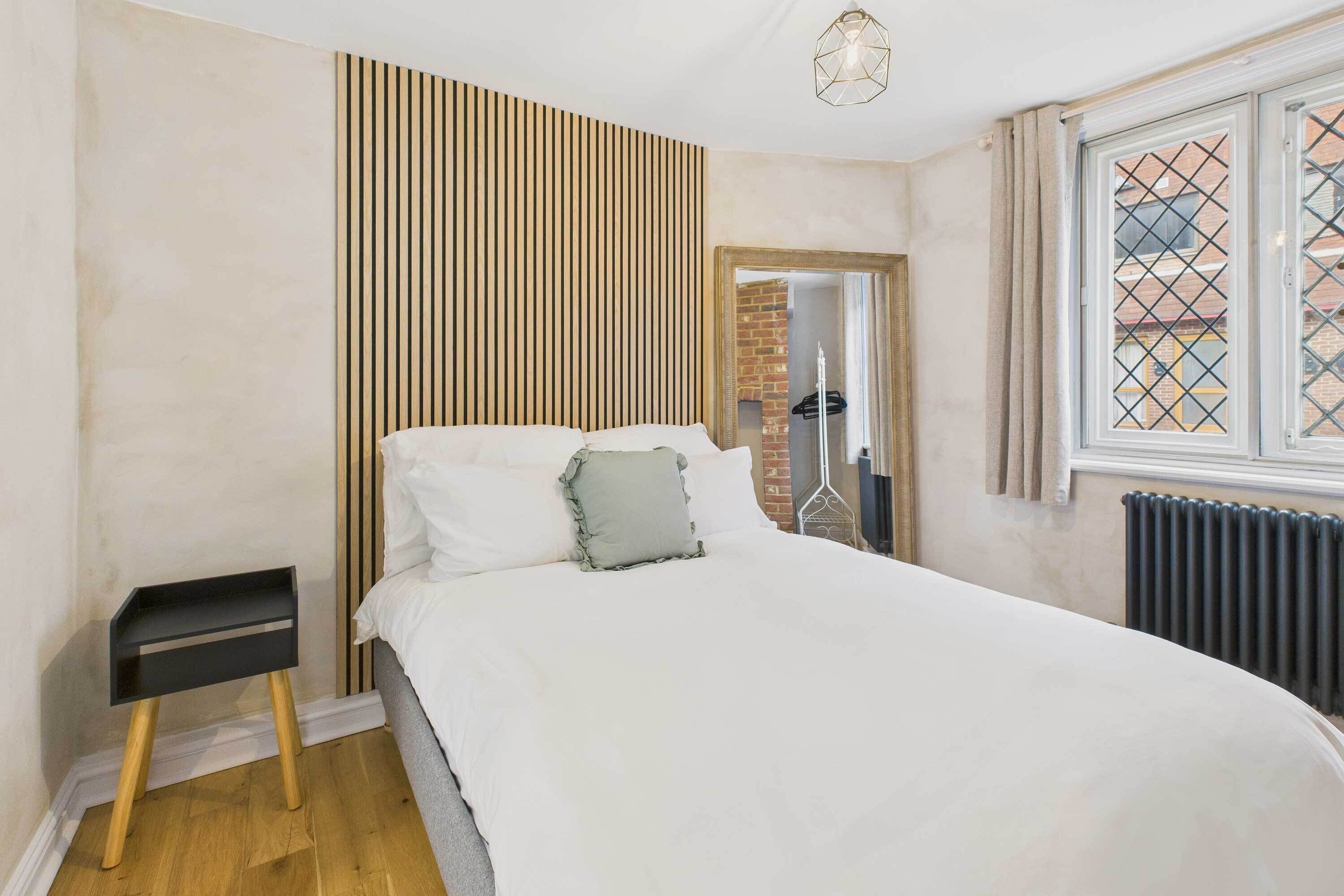 1 bedroom, desk, iron/ironing board, bed sheets