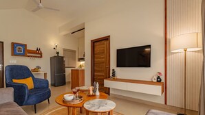 Unclassified image, 4 of 22, button - Spacious 2BR Apt w Balcony Near Candolim Beach (Candolim)