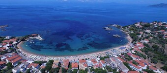 Villa Orestis - Stoupa Garden Getaway