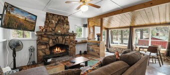 StoneHauz Cabin built in 1926