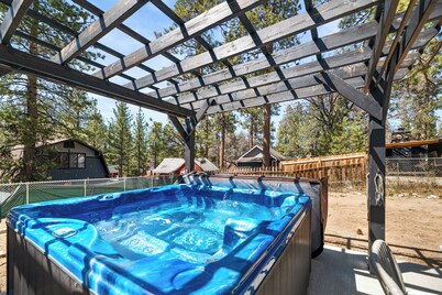 StoneHauz Cabin built in 1926